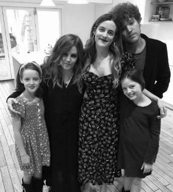 Finley Aaron Love Lockwood with her mother Lisa Marie Presley and siblings